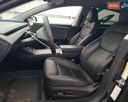 Чорний Тесла Модель 3, об'ємом двигуна 0 л та пробігом 36 тис. км за 15400 $, фото 6 на Automoto.ua