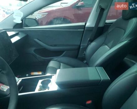 Черный Тесла Модель 3, объемом двигателя 0 л и пробегом 29 тыс. км за 27000 $, фото 8 на Automoto.ua