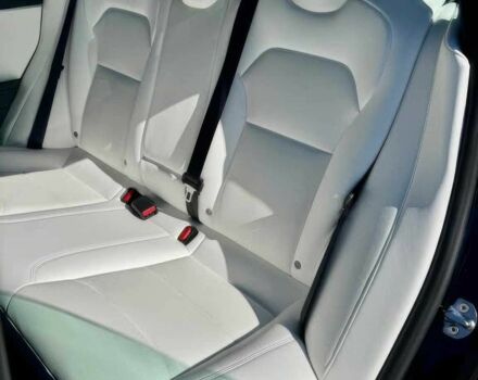 Чорний Тесла Модель 3, об'ємом двигуна 0 л та пробігом 6 тис. км за 15200 $, фото 15 на Automoto.ua