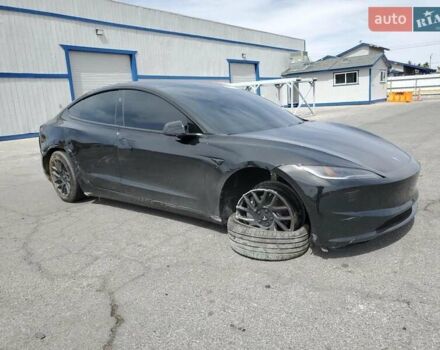 Черный Тесла Модель 3, объемом двигателя 0 л и пробегом 29 тыс. км за 27000 $, фото 3 на Automoto.ua