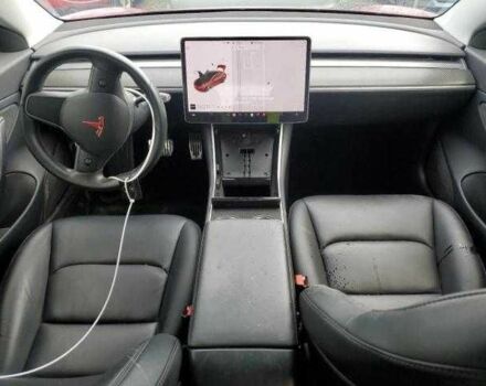 Черный Тесла Модель 3, объемом двигателя 1 л и пробегом 60 тыс. км за 4800 $, фото 2 на Automoto.ua