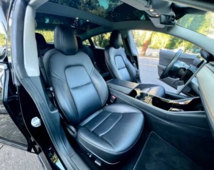 Черный Тесла Модель 3, объемом двигателя 0 л и пробегом 31 тыс. км за 11600 $, фото 9 на Automoto.ua