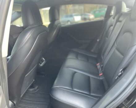 Чорний Тесла Модель 3, об'ємом двигуна 0 л та пробігом 93 тис. км за 16000 $, фото 6 на Automoto.ua