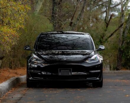 Чорний Тесла Модель 3, об'ємом двигуна 0 л та пробігом 19 тис. км за 9000 $, фото 1 на Automoto.ua