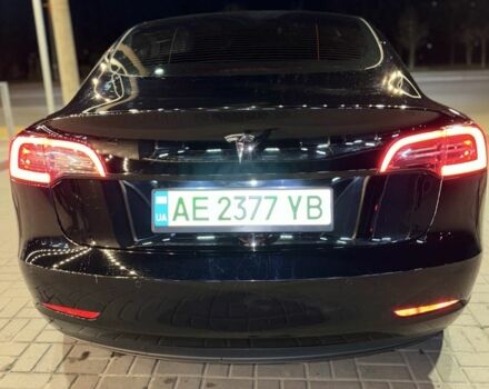 Черный Тесла Модель 3, объемом двигателя 0 л и пробегом 84 тыс. км за 19500 $, фото 3 на Automoto.ua