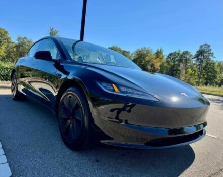 Чорний Тесла Модель 3, об'ємом двигуна 0 л та пробігом 5 тис. км за 24500 $, фото 2 на Automoto.ua