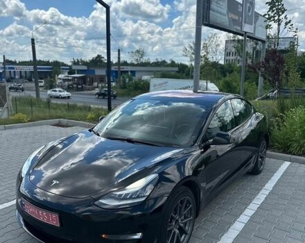 Черный Тесла Модель 3, объемом двигателя 0 л и пробегом 200 тыс. км за 13400 $, фото 1 на Automoto.ua