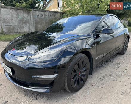 Черный Тесла Модель 3, объемом двигателя 0 л и пробегом 154 тыс. км за 20000 $, фото 1 на Automoto.ua