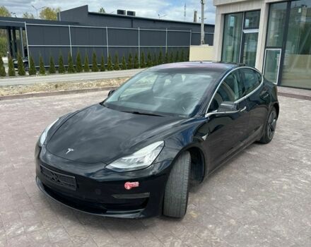 Чорний Тесла Модель 3, об'ємом двигуна 0 л та пробігом 200 тис. км за 12500 $, фото 1 на Automoto.ua