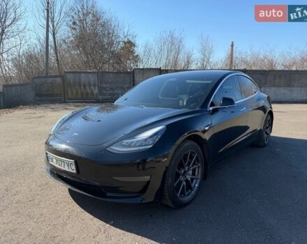 Чорний Тесла Модель 3, об'ємом двигуна 0 л та пробігом 211 тис. км за 14500 $, фото 1 на Automoto.ua