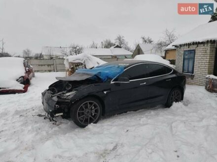 Чорний Тесла Модель 3, об'ємом двигуна 0 л та пробігом 86 тис. км за 9400 $, фото 1 на Automoto.ua