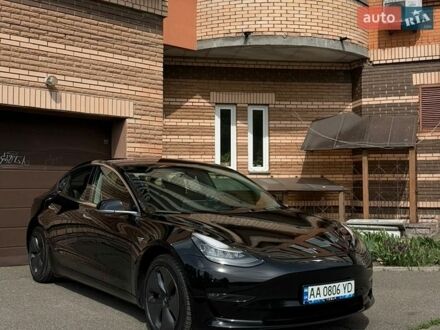 Черный Тесла Модель 3, объемом двигателя 0 л и пробегом 65 тыс. км за 17000 $, фото 1 на Automoto.ua