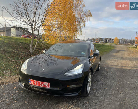 Чорний Тесла Модель 3, об'ємом двигуна 0 л та пробігом 156 тис. км за 16800 $, фото 1 на Automoto.ua