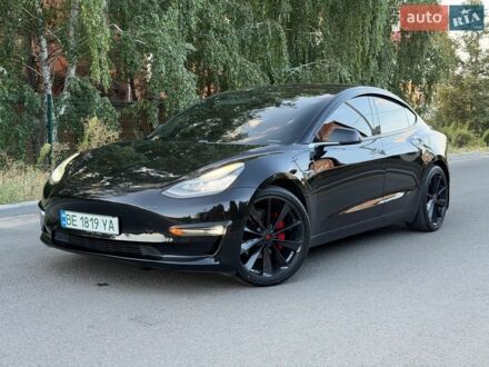 Черный Тесла Модель 3, объемом двигателя 0 л и пробегом 199 тыс. км за 18500 $, фото 1 на Automoto.ua
