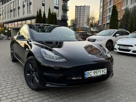 Черный Тесла Модель 3, объемом двигателя 0 л и пробегом 188 тыс. км за 16300 $, фото 1 на Automoto.ua