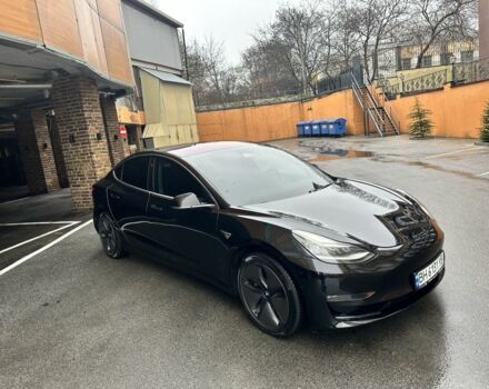 Чорний Тесла Модель 3, об'ємом двигуна 0 л та пробігом 85 тис. км за 16900 $, фото 1 на Automoto.ua