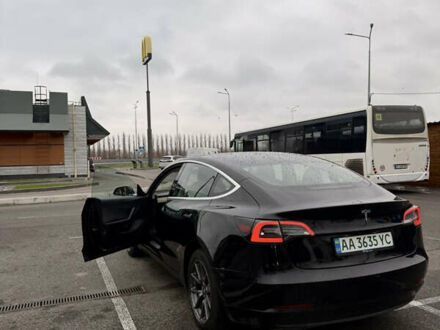 Черный Тесла Модель 3, объемом двигателя 0 л и пробегом 158 тыс. км за 18300 $, фото 1 на Automoto.ua