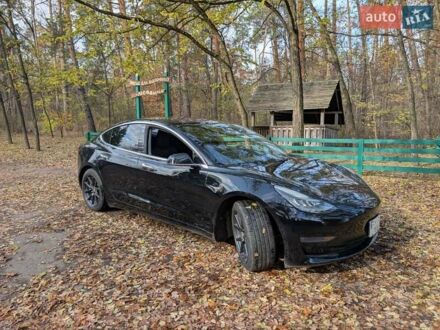 Чорний Тесла Модель 3, об'ємом двигуна 0 л та пробігом 129 тис. км за 16800 $, фото 1 на Automoto.ua