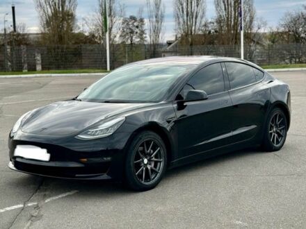 Тесла Модель 3 2018 в Харькове на Automoto.ua Черный Тесла Модель 3, объемом двигателя 0 л и пробегом 100 тыс. км за 23000 $, фото 1 на Automoto.ua