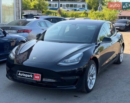 Черный Тесла Модель 3, объемом двигателя 0 л и пробегом 137 тыс. км за 16940 $, фото 1 на Automoto.ua