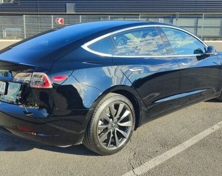 Чорний Тесла Модель 3, об'ємом двигуна 0 л та пробігом 110 тис. км за 16700 $, фото 1 на Automoto.ua