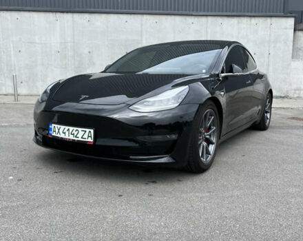 Чорний Тесла Модель 3, об'ємом двигуна 0 л та пробігом 151 тис. км за 16500 $, фото 1 на Automoto.ua