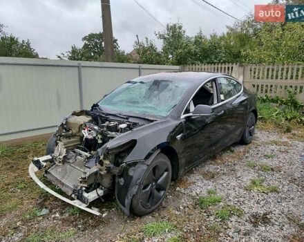 Черный Тесла Модель 3, объемом двигателя 0 л и пробегом 132 тыс. км за 8100 $, фото 1 на Automoto.ua