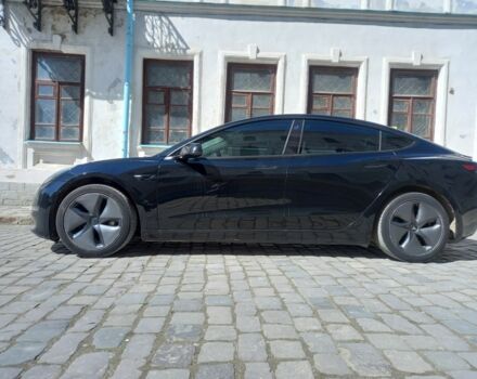 Чорний Тесла Модель 3, об'ємом двигуна 0 л та пробігом 371 тис. км за 12500 $, фото 1 на Automoto.ua
