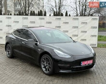 Чорний Тесла Модель 3, об'ємом двигуна 0 л та пробігом 170 тис. км за 12400 $, фото 1 на Automoto.ua