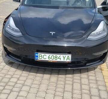Тесла Модель 3 2018 у Львові на Automoto.ua Чорний Тесла Модель 3, об'ємом двигуна 0 л та пробігом 45 тис. км за 21000 $, фото 1 на Automoto.ua