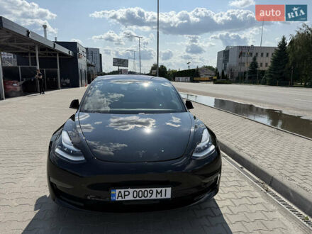 Тесла Модель 3 2018 в Киеве на Automoto.ua Черный Тесла Модель 3, объемом двигателя 0 л и пробегом 70 тыс. км за 17999 $, фото 1 на Automoto.ua