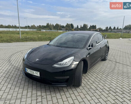 Черный Тесла Модель 3, объемом двигателя 0 л и пробегом 151 тыс. км за 15200 $, фото 1 на Automoto.ua
