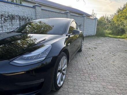 Чорний Тесла Модель 3, об'ємом двигуна 0 л та пробігом 124 тис. км за 16100 $, фото 1 на Automoto.ua