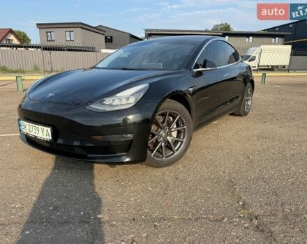Черный Тесла Модель 3, объемом двигателя 0 л и пробегом 171 тыс. км за 15500 $, фото 1 на Automoto.ua