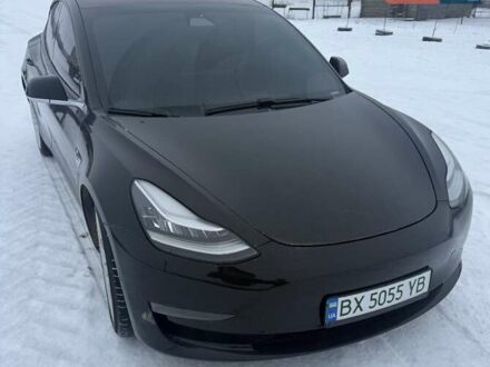 Черный Тесла Модель 3, объемом двигателя 0 л и пробегом 120 тыс. км за 18000 $, фото 1 на Automoto.ua