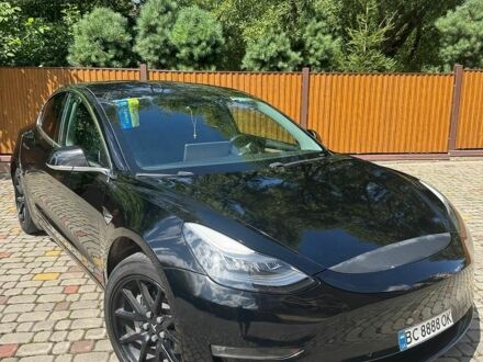 Чорний Тесла Модель 3, об'ємом двигуна 0 л та пробігом 135 тис. км за 14150 $, фото 1 на Automoto.ua