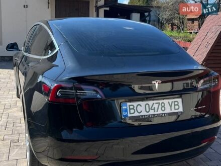 Чорний Тесла Модель 3, об'ємом двигуна 0 л та пробігом 126 тис. км за 16500 $, фото 1 на Automoto.ua