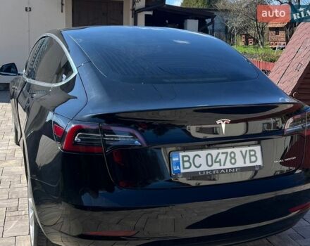 Чорний Тесла Модель 3, об'ємом двигуна 0 л та пробігом 126 тис. км за 16500 $, фото 1 на Automoto.ua