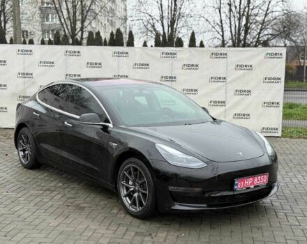 Чорний Тесла Модель 3, об'ємом двигуна 0 л та пробігом 163 тис. км за 12400 $, фото 1 на Automoto.ua