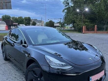 Чорний Тесла Модель 3, об'ємом двигуна 0 л та пробігом 119 тис. км за 14499 $, фото 1 на Automoto.ua