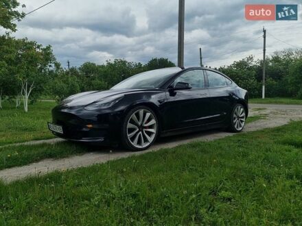 Черный Тесла Модель 3, объемом двигателя 0 л и пробегом 195 тыс. км за 17500 $, фото 1 на Automoto.ua