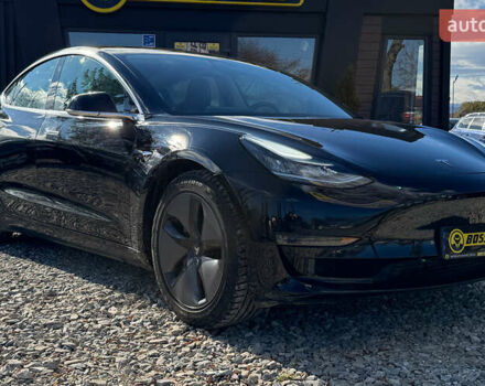 Тесла Модель 3 2018 в Коломые на Automoto.ua Черный Тесла Модель 3, объемом двигателя 0 л и пробегом 121 тыс. км за 15700 $, фото 1 на Automoto.ua