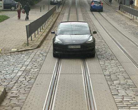 Черный Тесла Модель 3, объемом двигателя 0 л и пробегом 126 тыс. км за 17999 $, фото 1 на Automoto.ua