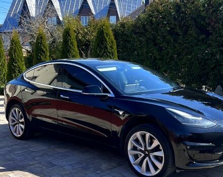 Чорний Тесла Модель 3, об'ємом двигуна 0.42 л та пробігом 126 тис. км за 16500 $, фото 1 на Automoto.ua