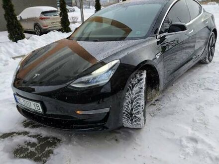 Чорний Тесла Модель 3, об'ємом двигуна 0 л та пробігом 70 тис. км за 17600 $, фото 1 на Automoto.ua