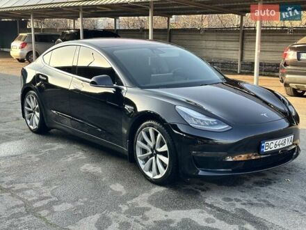 Черный Тесла Модель 3, объемом двигателя 0 л и пробегом 75 тыс. км за 15899 $, фото 1 на Automoto.ua