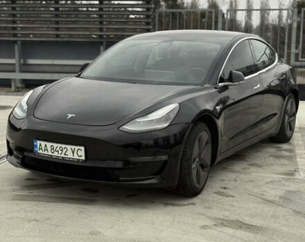 Черный Тесла Модель 3, объемом двигателя 0 л и пробегом 130 тыс. км за 15100 $, фото 1 на Automoto.ua