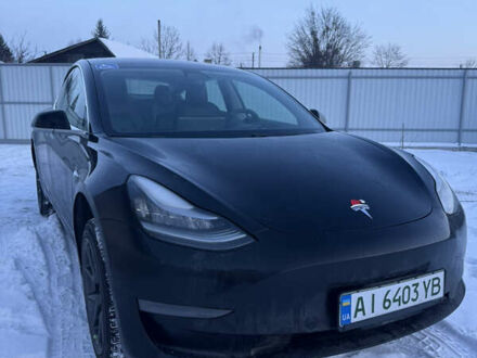 Черный Тесла Модель 3, объемом двигателя 0 л и пробегом 210 тыс. км за 13500 $, фото 1 на Automoto.ua