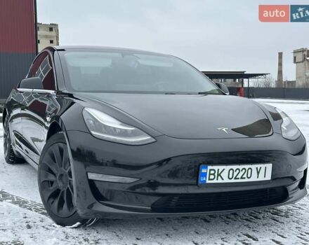 Черный Тесла Модель 3, объемом двигателя 0 л и пробегом 114 тыс. км за 16750 $, фото 1 на Automoto.ua