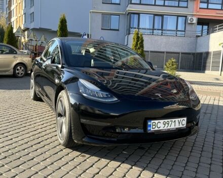 Черный Тесла Модель 3, объемом двигателя 0 л и пробегом 193 тыс. км за 16000 $, фото 1 на Automoto.ua
